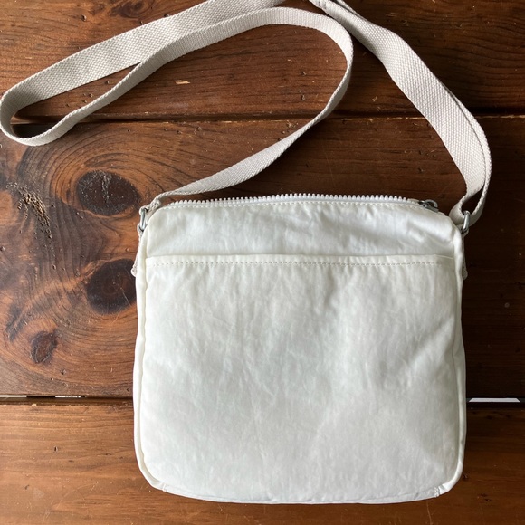 Kipling White Cross Body Shoulder Bag - Picture 2 of 12